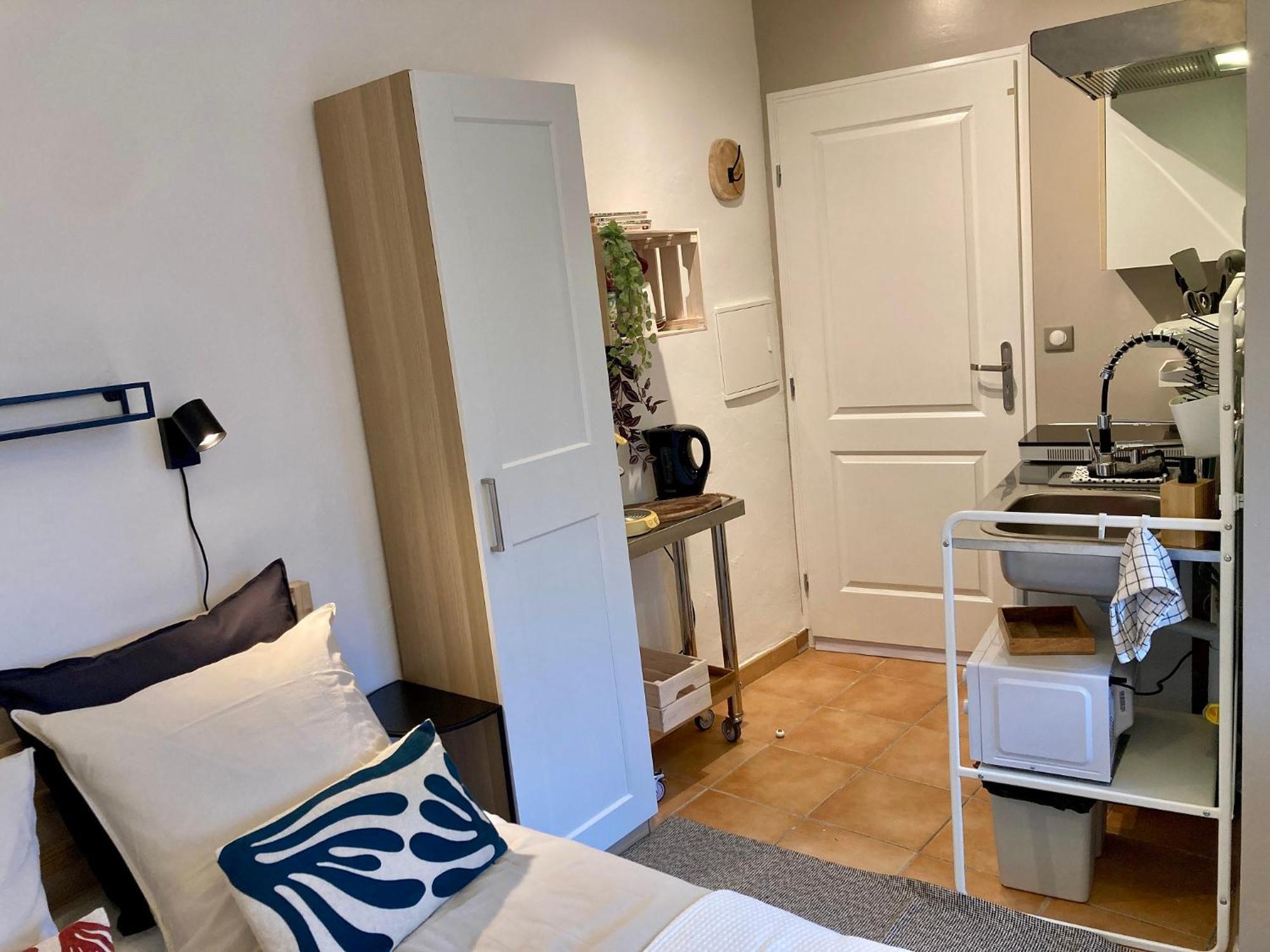 Aux 4 Logis Appart-Hotel - Studio Le Terra - Petit Dejeuner Inclus 1Ere Nuit Foix Exterior photo